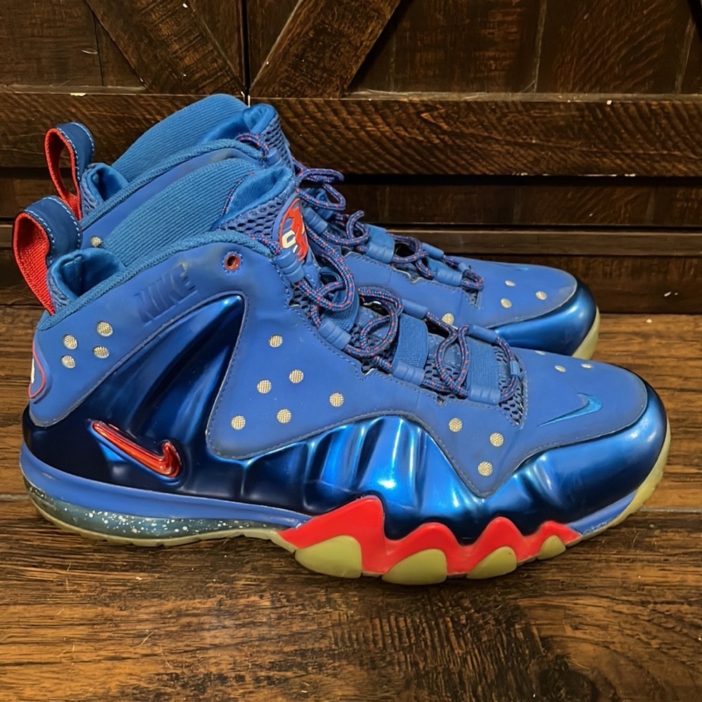 Nike Barkley Posite Max blue, mens size 11, great used condition.